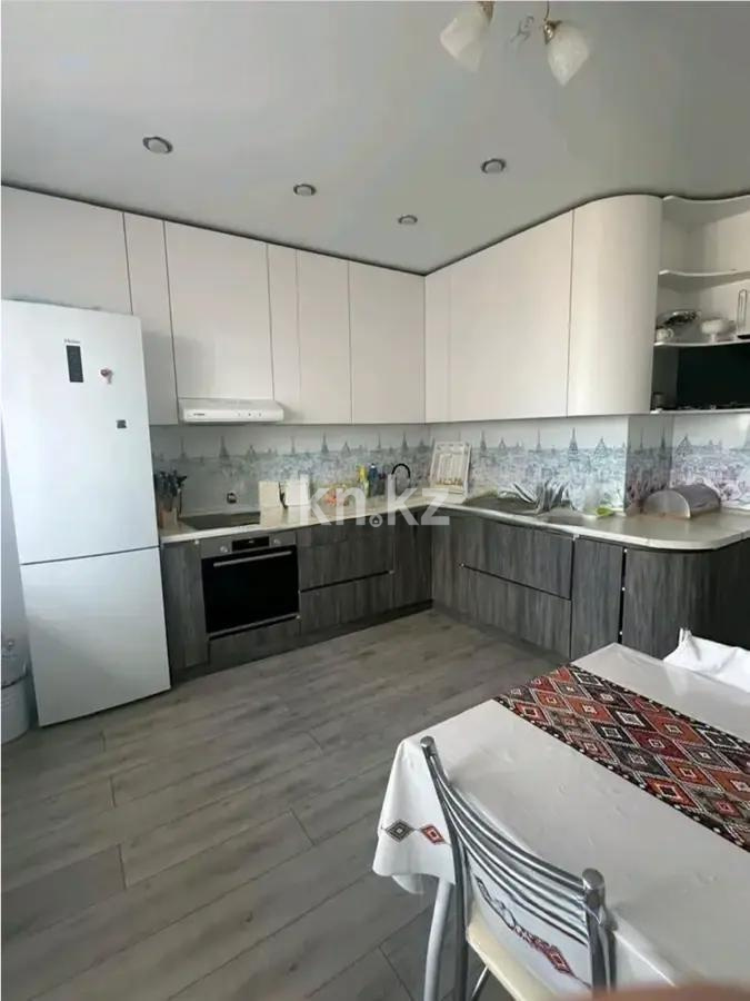 Продажа 3-комнатной квартиры, 92 м² - Продажа квартир в Караганде - страница 2 фото 3 из 6