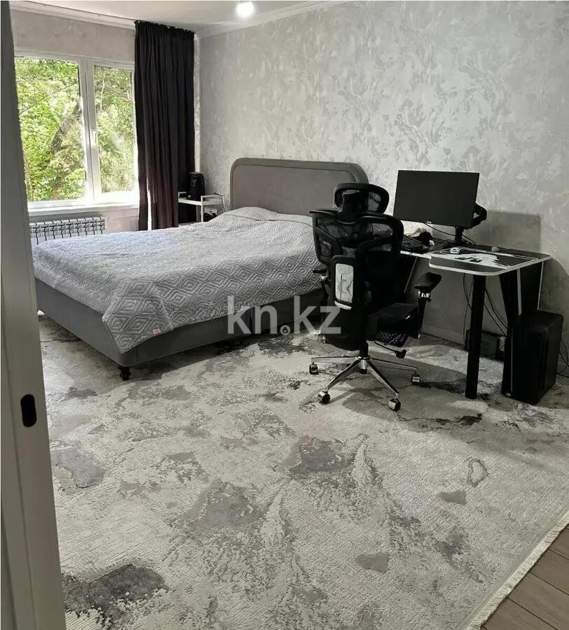 Продажа 3-комнатной квартиры, 59.8 м² в Алматы - фото 2