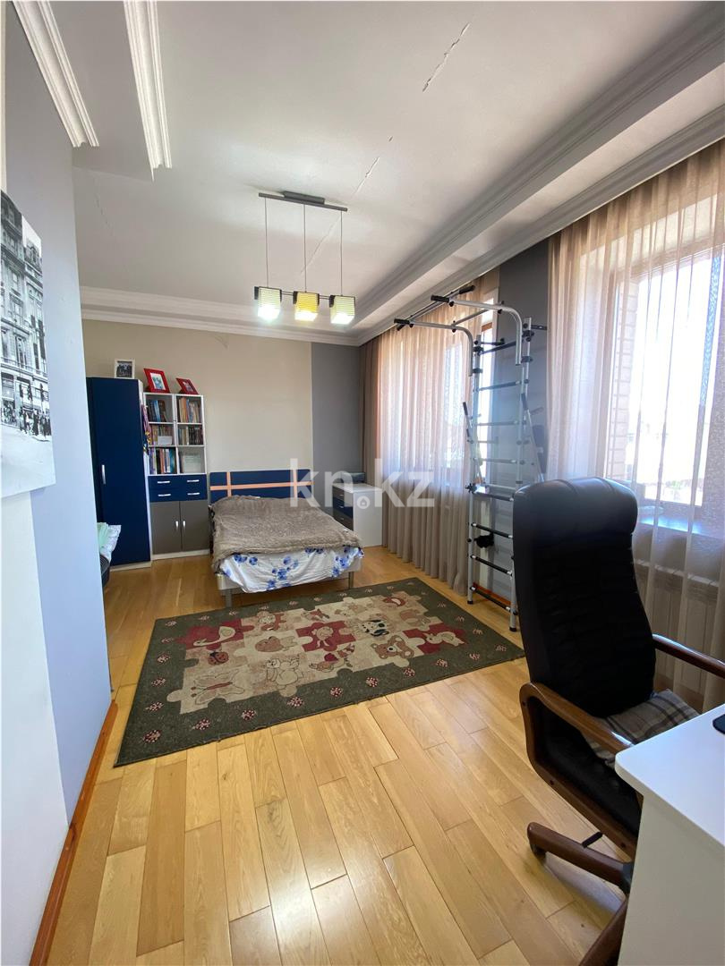 Продажа 7-комнатного дома, 461.1 м², мкр-н Городской аэропорт - Продажа домов и коттеджей в Караганде фото 17 из 41