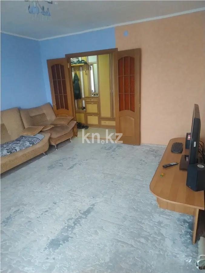 Продажа 3-комнатной квартиры, 62 м², ул. Гапеева, дом  7 - Продажа  однокомнатных, двухкомнатных, трехкомнатных квартир в Караганде фото 1 из 7