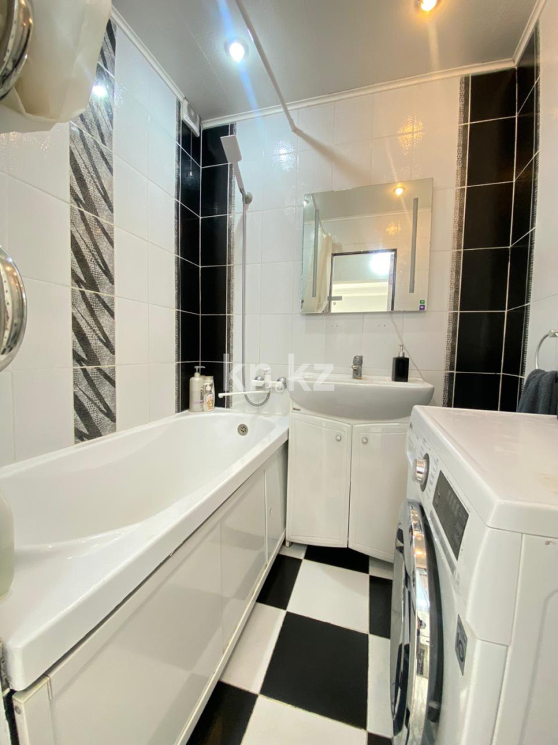 Продажа 4-комнатной квартиры, 87 м² в Караганде - фото 11