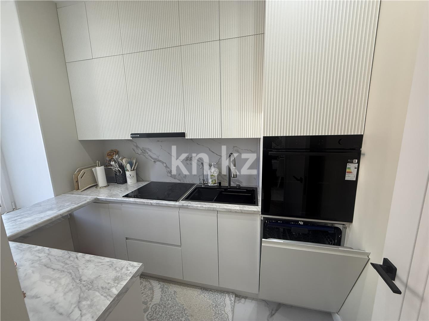 Продажа 4-комнатной квартиры, 120 м², ул. Ашимова, дом  13 - Продажа  четырехкомнатных квартир в Караганде фото 24 из 35