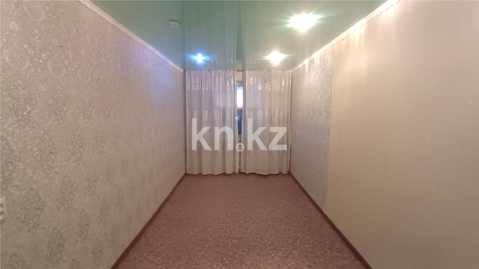 Продажа 3-комнатной квартиры, 56 м², мкр-н 12 - Продажа  трехкомнатных квартир в Караганде с фото фото 1 из 11