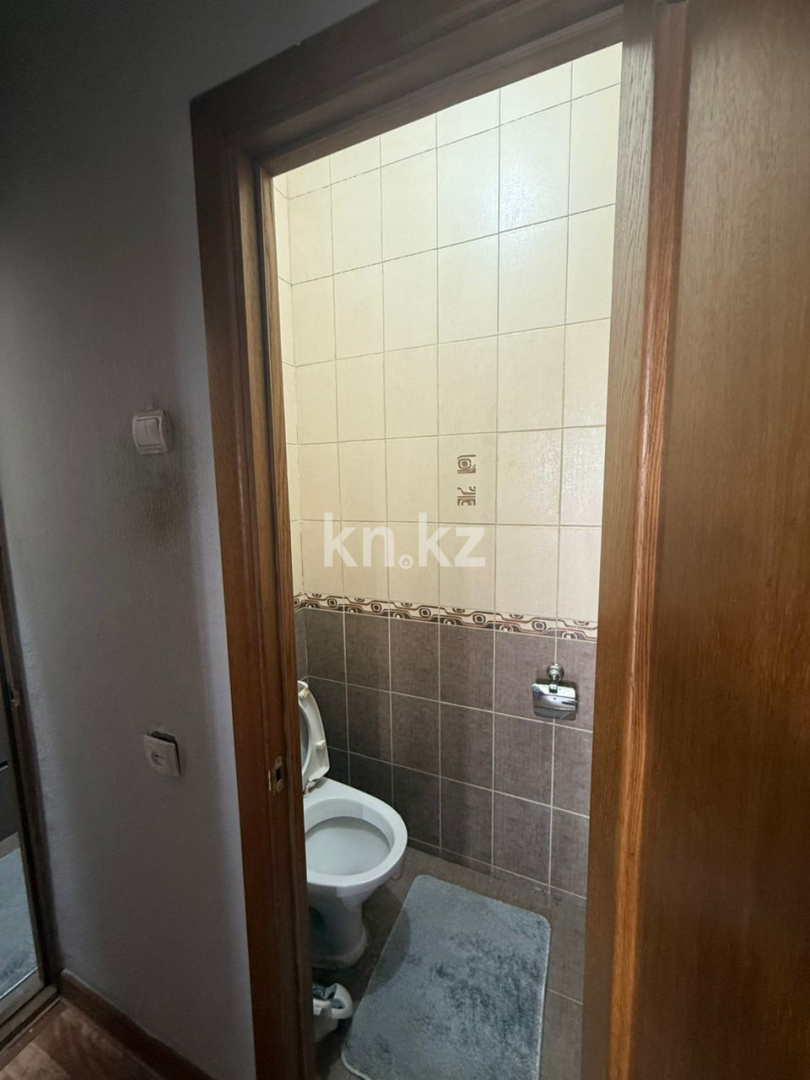 Продажа 2-комнатной квартиры, 63 м², пр. Назарбаева в Алматы - фото 9