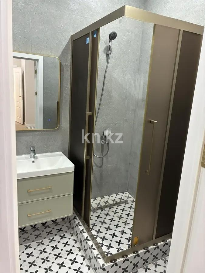 Продажа 2-комнатной квартиры, 65 м² в Алматы - фото 2