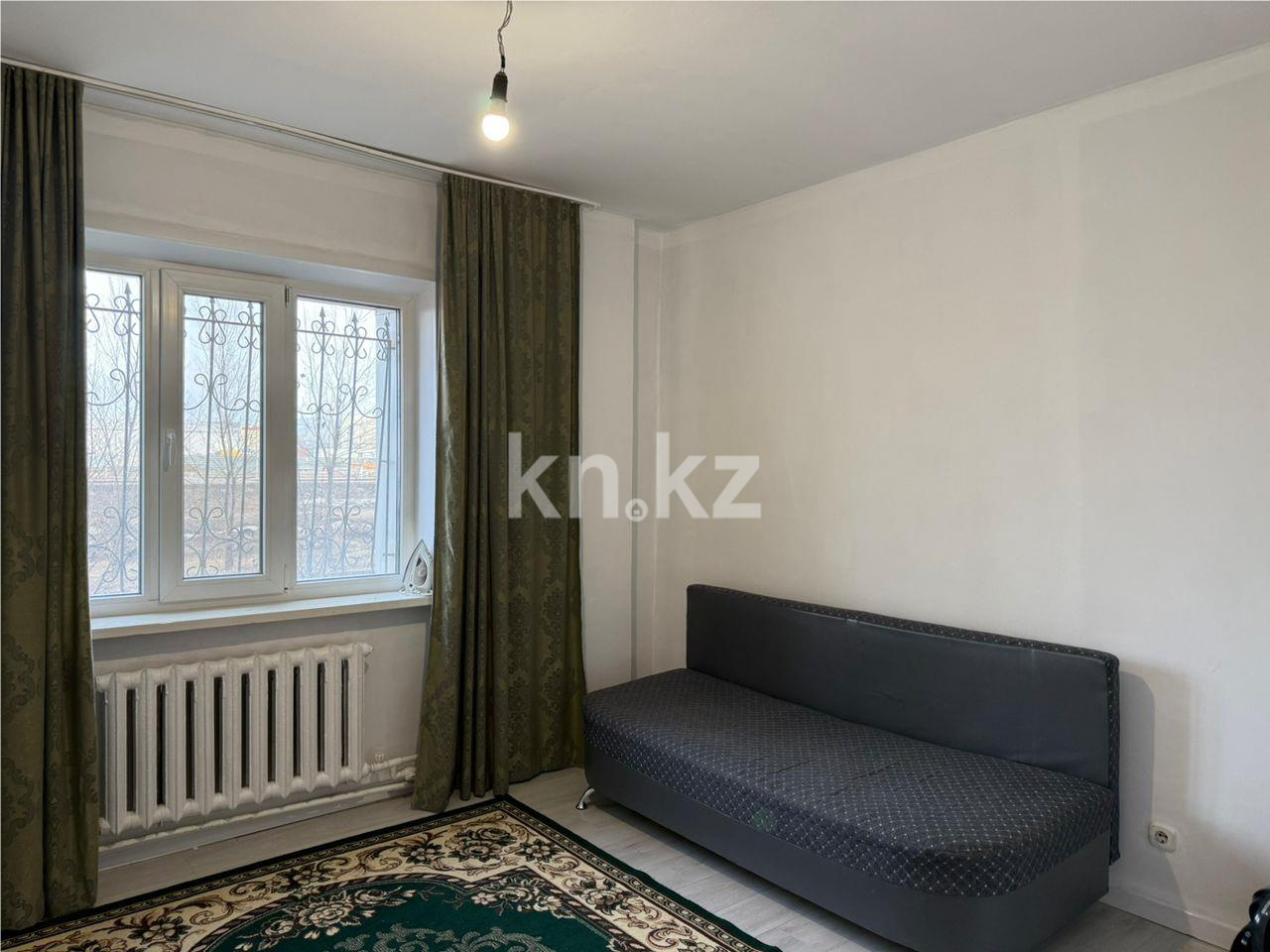 Продажа 3-комнатной квартиры, 74 м², пр. Шахтеров в Караганде - фото 7