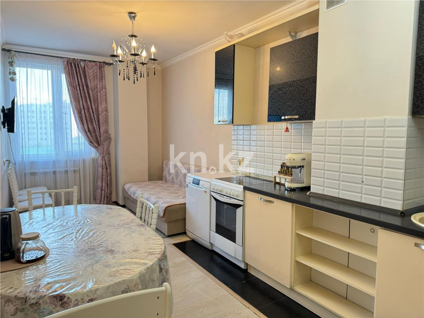 Продажа 2-комнатной квартиры, 77 м², ул. Кенесары в Астане