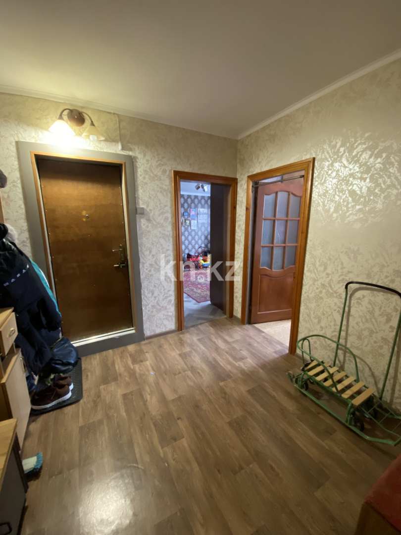 Продажа 3-комнатной квартиры, 63.6 м², мкр. Голубые Пруды, дом  6 - Продажа квартир в Караганде фото 10 из 13