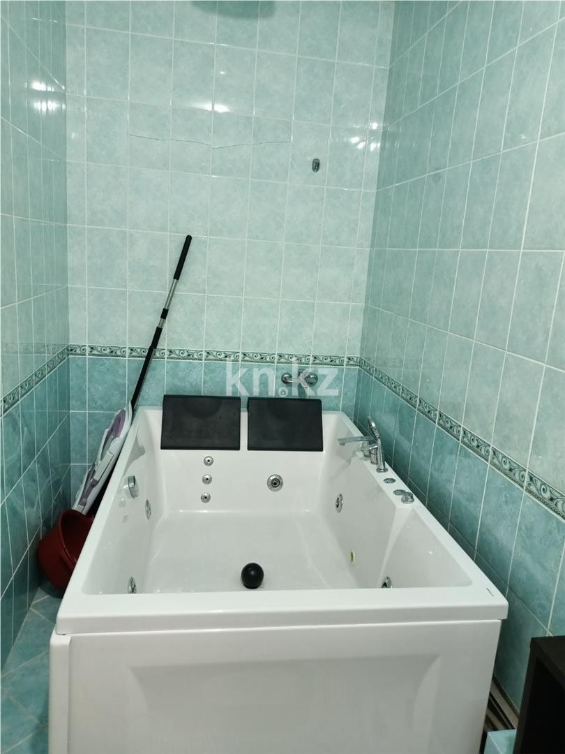 Продажа 4-комнатной квартиры, 177.6 м² в Астане - фото 29