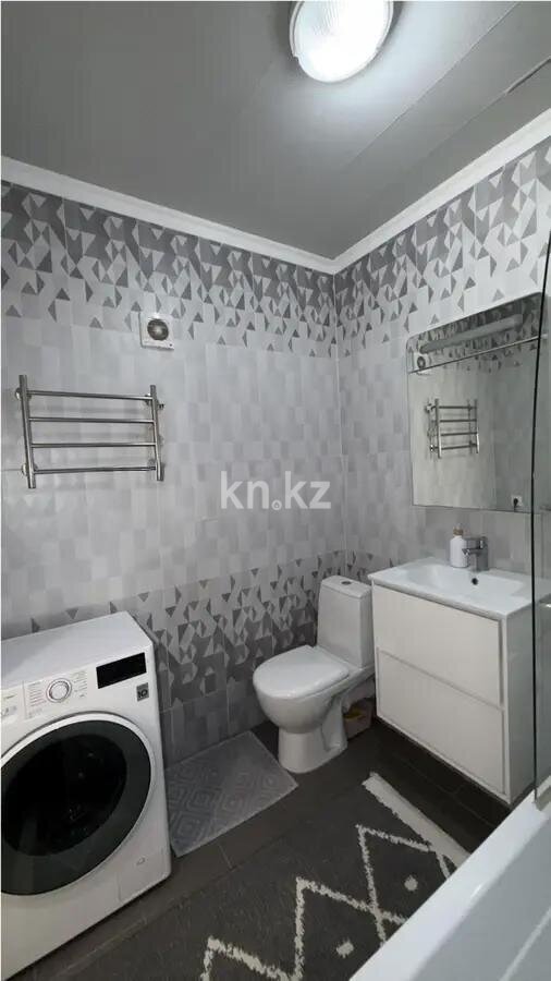 Продажа 1-комнатной квартиры, 38.2 м² в Алматы - фото 3