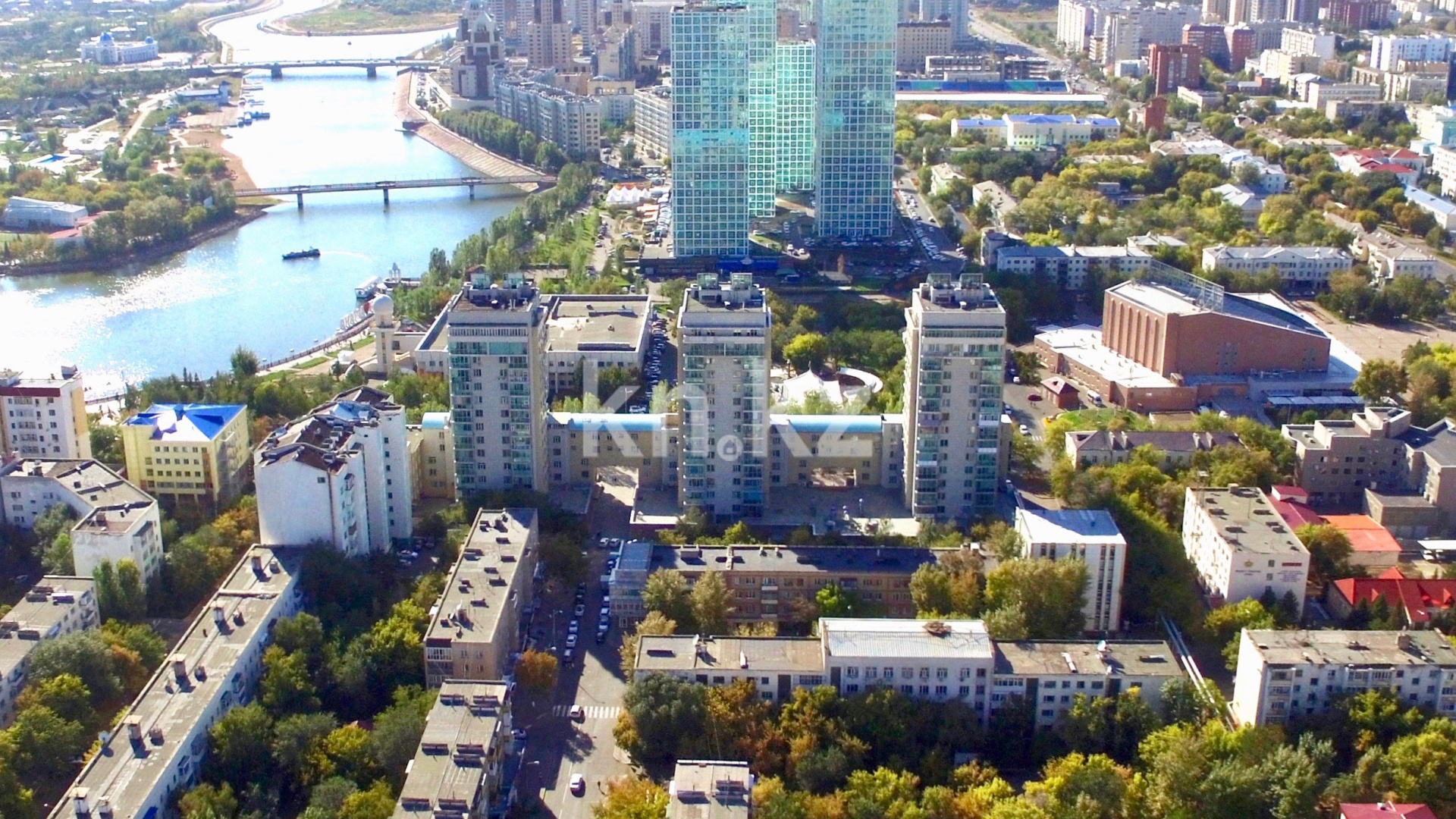 Продажа 3-комнатной квартиры, 126 м², ул. Мамбетова, дом  16 в Астане - фото 3