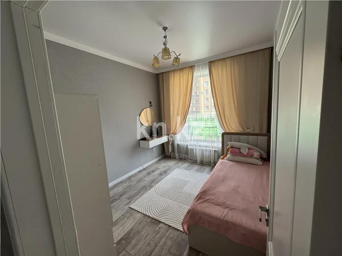 Продажа 4-комнатной квартиры, 94 м² в Астане - фото 3