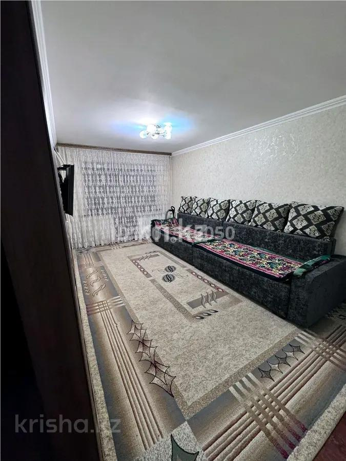 Продажа 3-комнатной квартиры, 59 м², мкр-н 8, дом  19 - Продажа  двухкомнатных, трехкомнатных квартир в Алматы фото 1 из 12