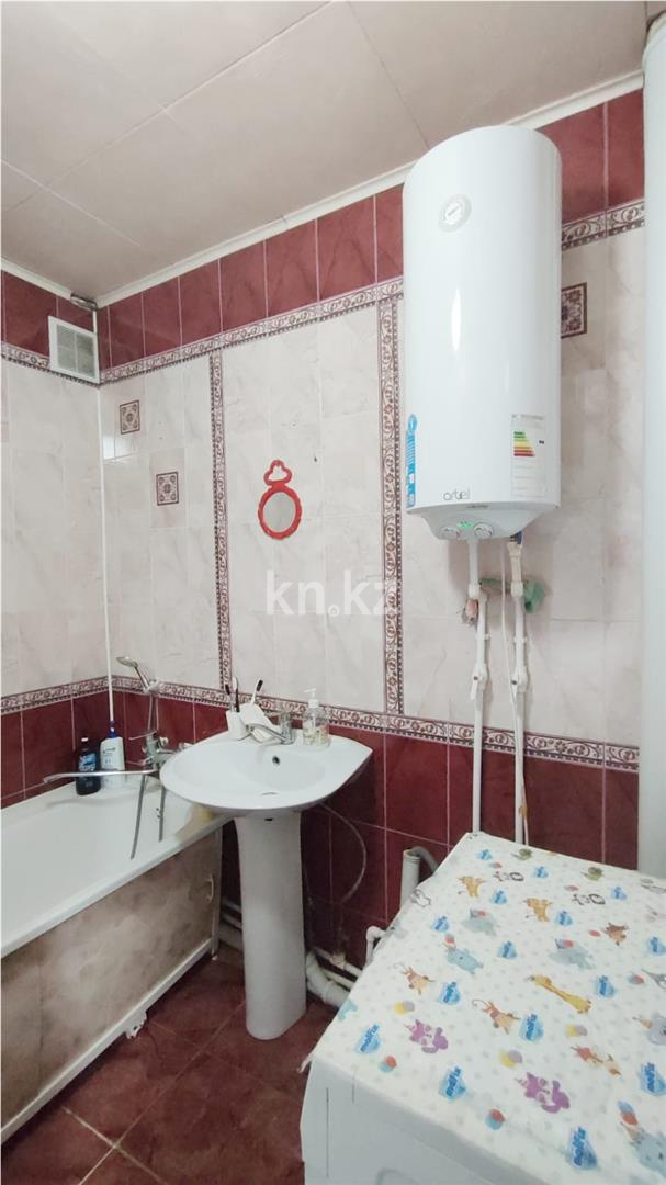 Продажа 2-комнатной квартиры, 44 м², 2 кв-л в Караганде - фото 8