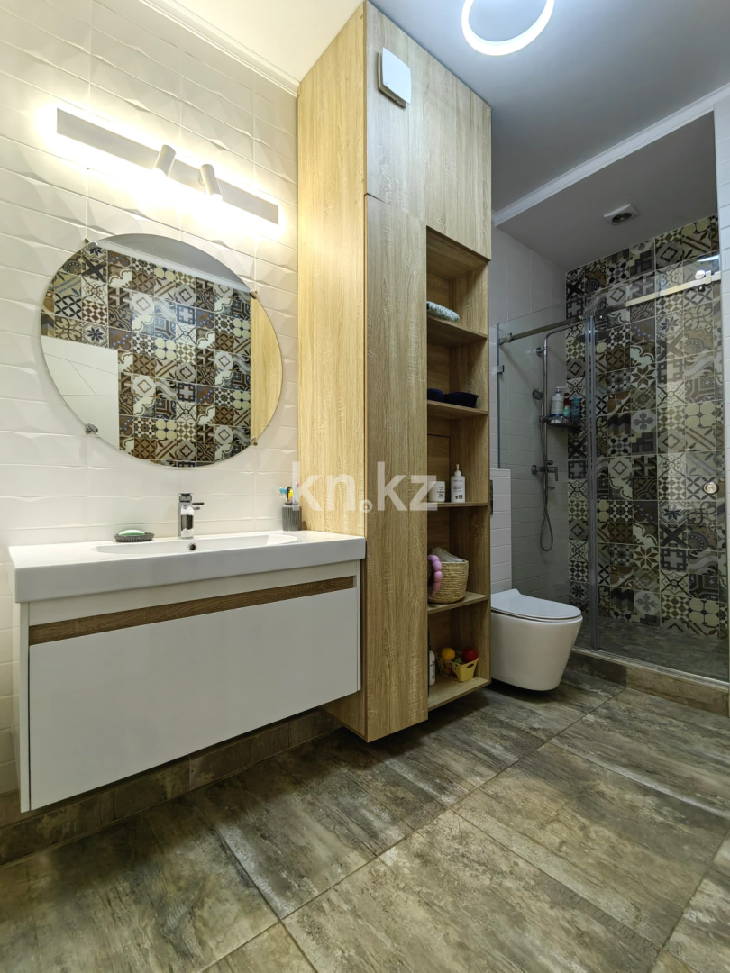 Продажа 4-комнатной квартиры, 138 м², ул. Таттимбета, дом  3/14 - Продажа  четырехкомнатных квартир в Караганде фото 16 из 40