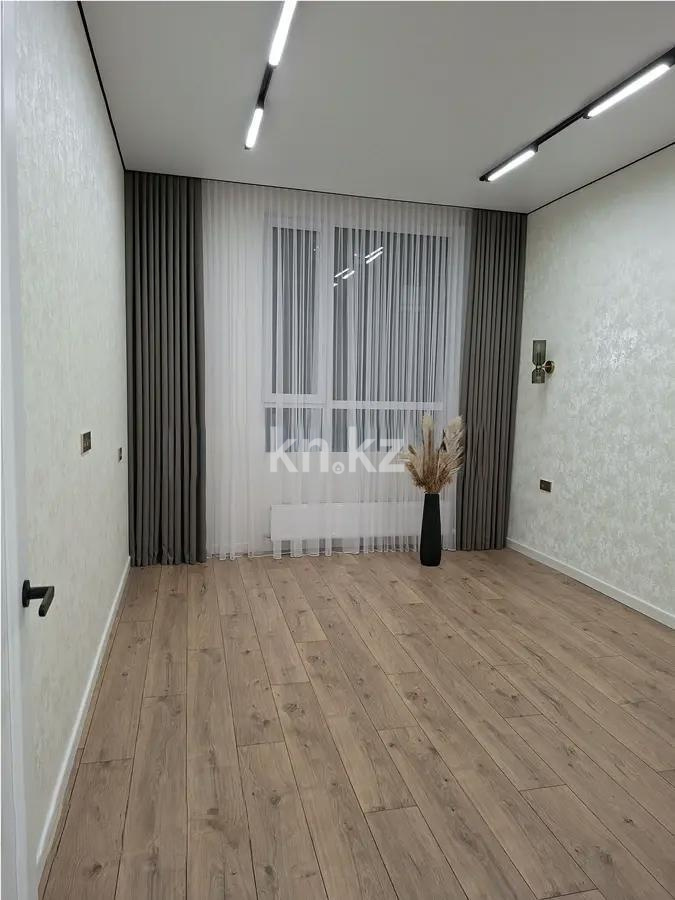 Продажа 3-комнатной квартиры, 67 м², ул. Молдагалиева, дом  3 в Астане