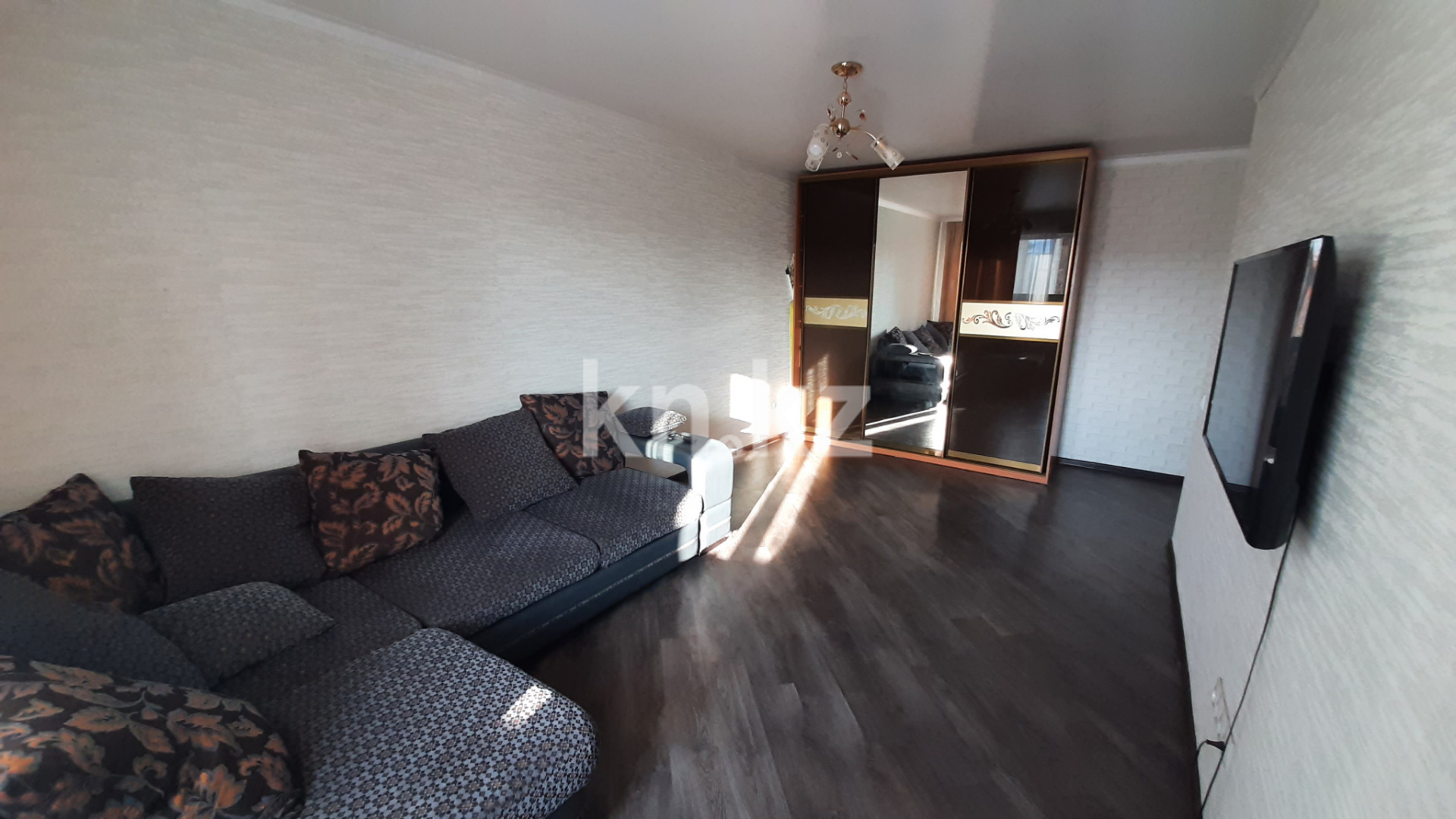 Аренда 2-комнатной квартиры, 48 м², пр. Строителей, дом  25 - Аренда квартиры помесячно в Караганде фото 11 из 14