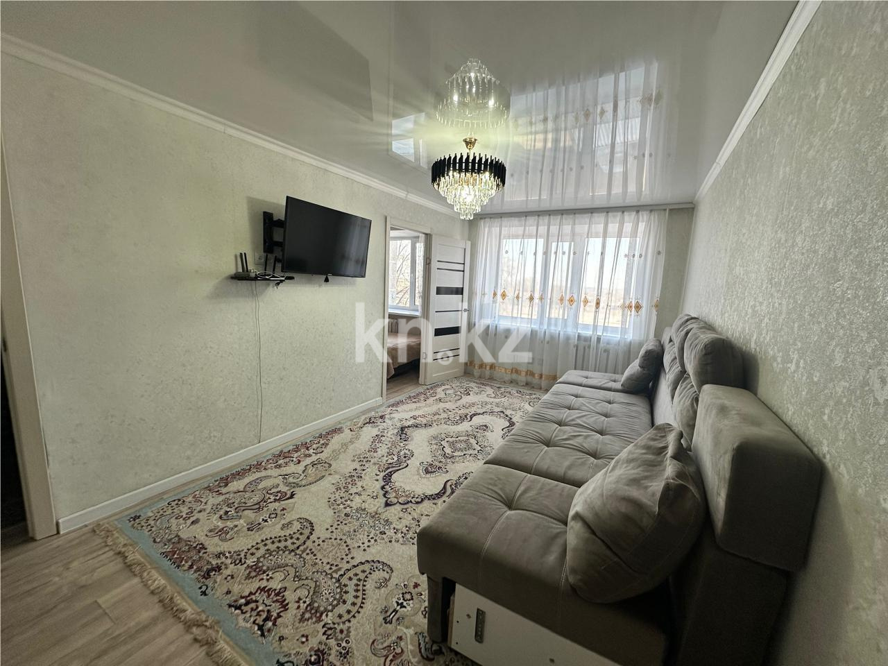 Продажа 3-комнатной квартиры, 44 м², мкр-н 16 - Продажа  трехкомнатных квартир в Караганде фото 1 из 11
