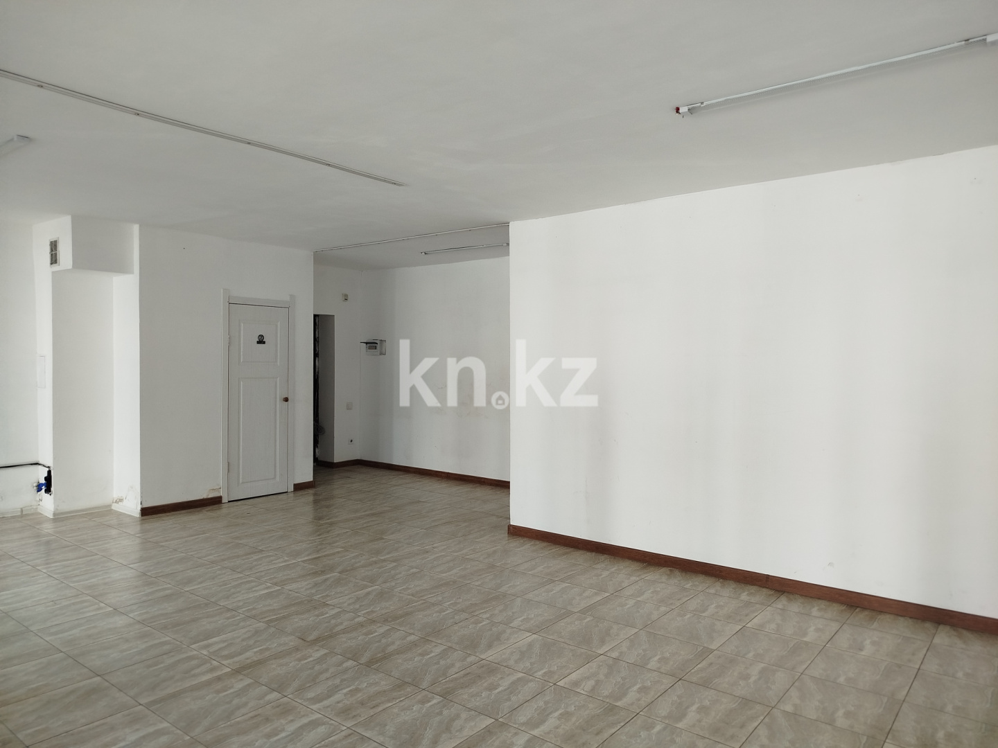 Продажа , 50.3 м², Шугыла - Продажа офисных и торговых помещений в Алматы с фото фото 6 из 13