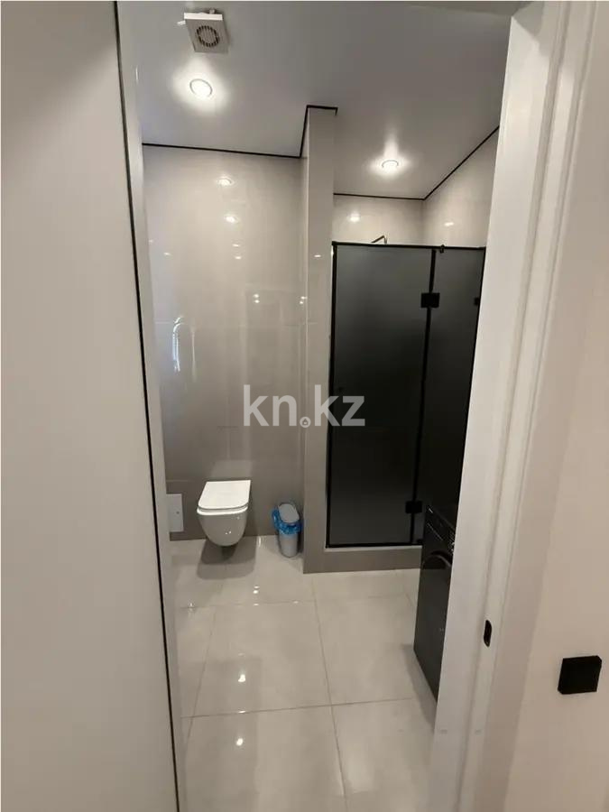 Продажа 2-комнатной квартиры, 65 м² в Алматы - фото 4