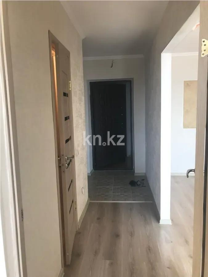 Продажа 1-комнатной квартиры, 41 м², ул. Азербаева, дом  6/5 в Астане - фото 4