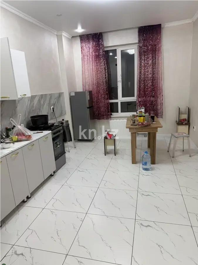 Продажа 4-комнатной квартиры, 83 м², пр. Райымбека, дом  351/1 в Алматы - фото 4