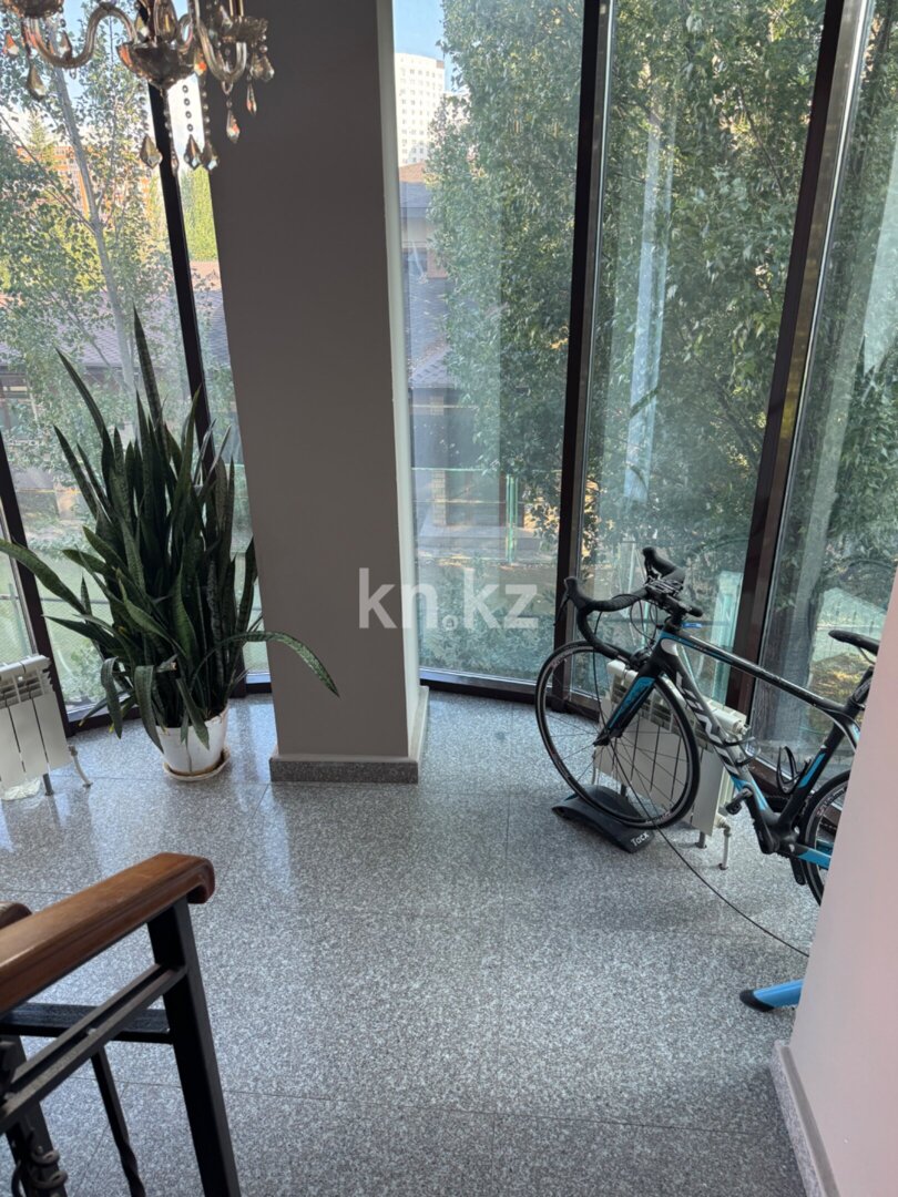 Продажа 4-комнатной квартиры, 171.7 м² в Астане - фото 6