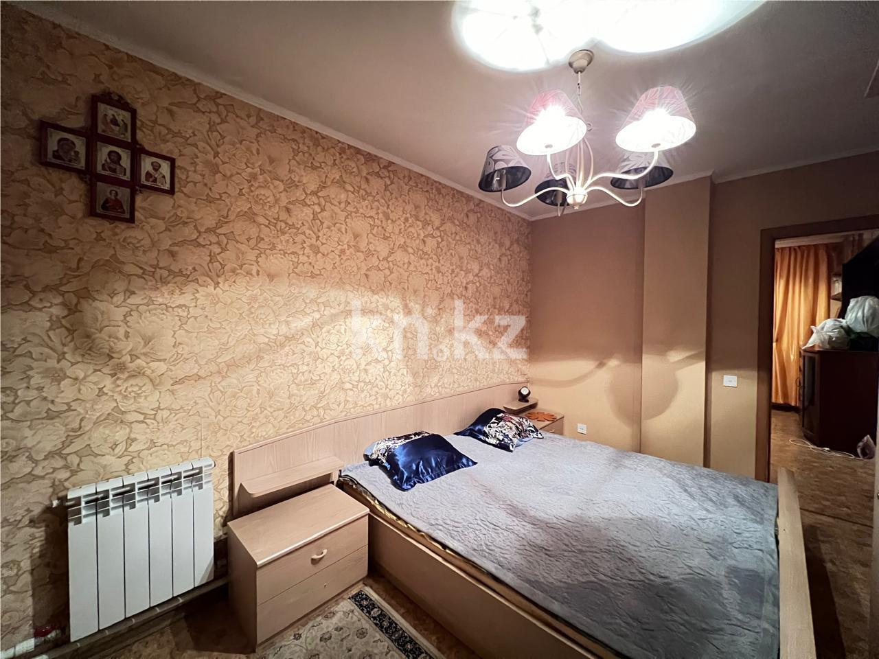 Продажа 3-комнатной квартиры, 75 м², ул. Сатыбалдина, дом  7/2 - Продажа квартир в Караганде фото 4 из 11
