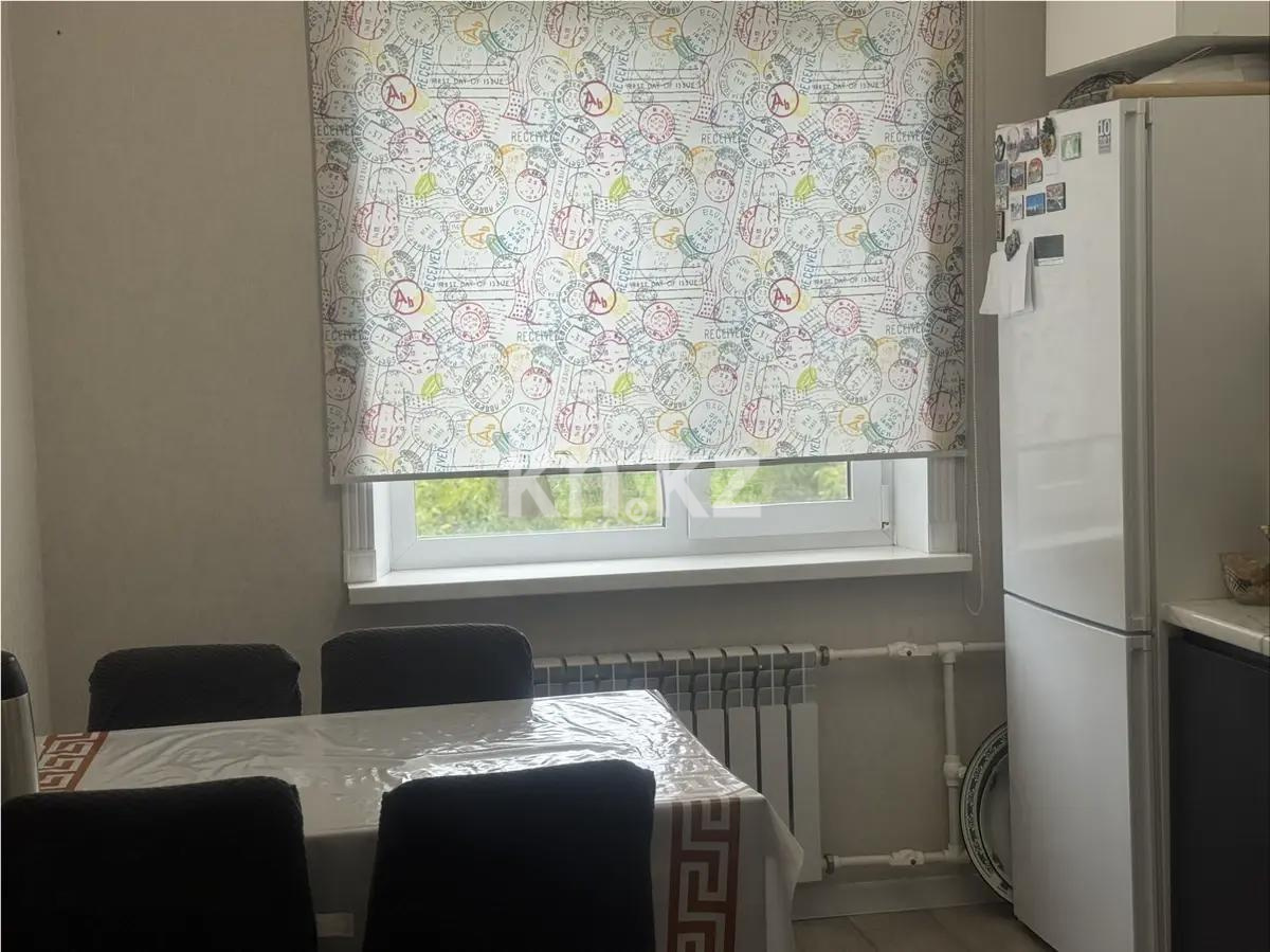 Продажа 3-комнатной квартиры, 64 м², мкр-н Степной-3, дом  1 в Караганде - фото 2