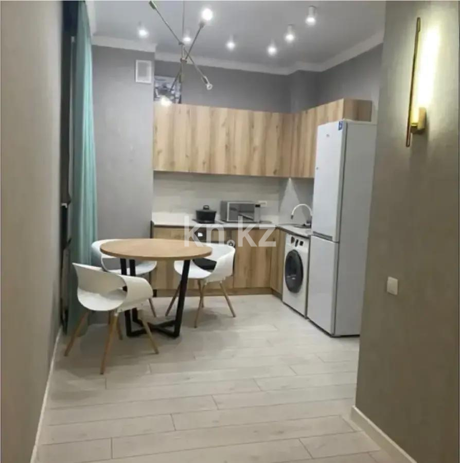 Продажа 1-комнатной квартиры, 40 м², ул. Туркестан, дом  14 в Астане - фото 2