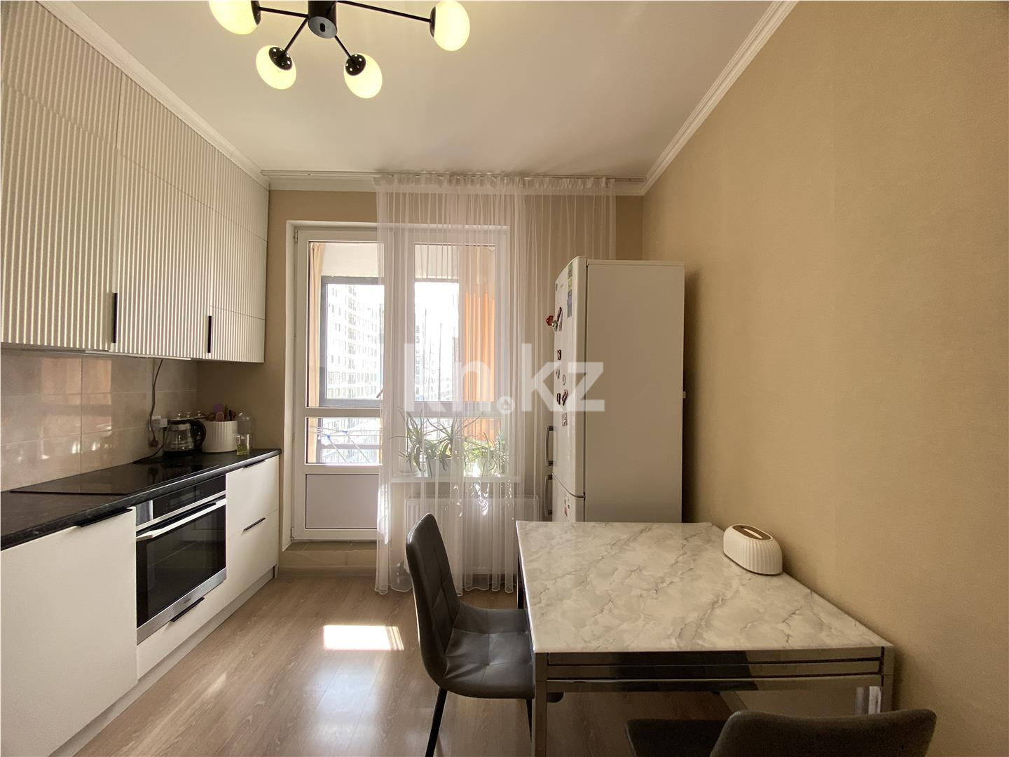 Продажа 1-комнатной квартиры, 36 м², ул. Бектурова в Астане - фото 5