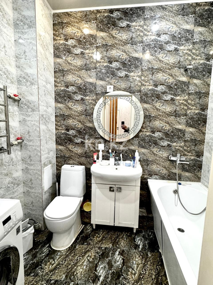 Продажа 3-комнатной квартиры, 70 м², пр. Улы Дала, дом  31 - Ботанический сад - Продажа  трехкомнатных квартир в Астане с фото фото 14 из 19