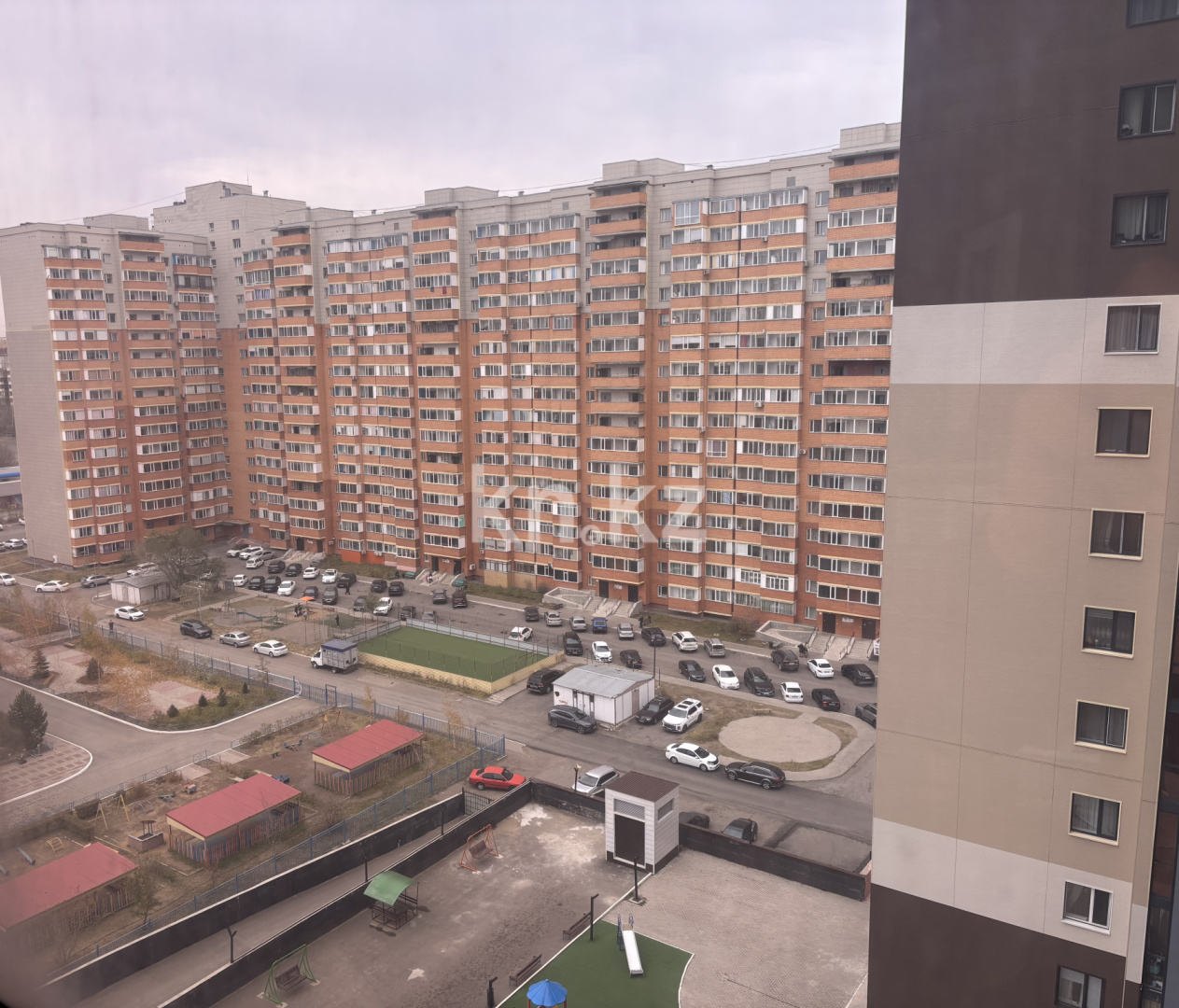 Продажа 1-комнатной квартиры, 40.2 м², пр. Шахтеров, дом  52Б в Караганде - фото 10