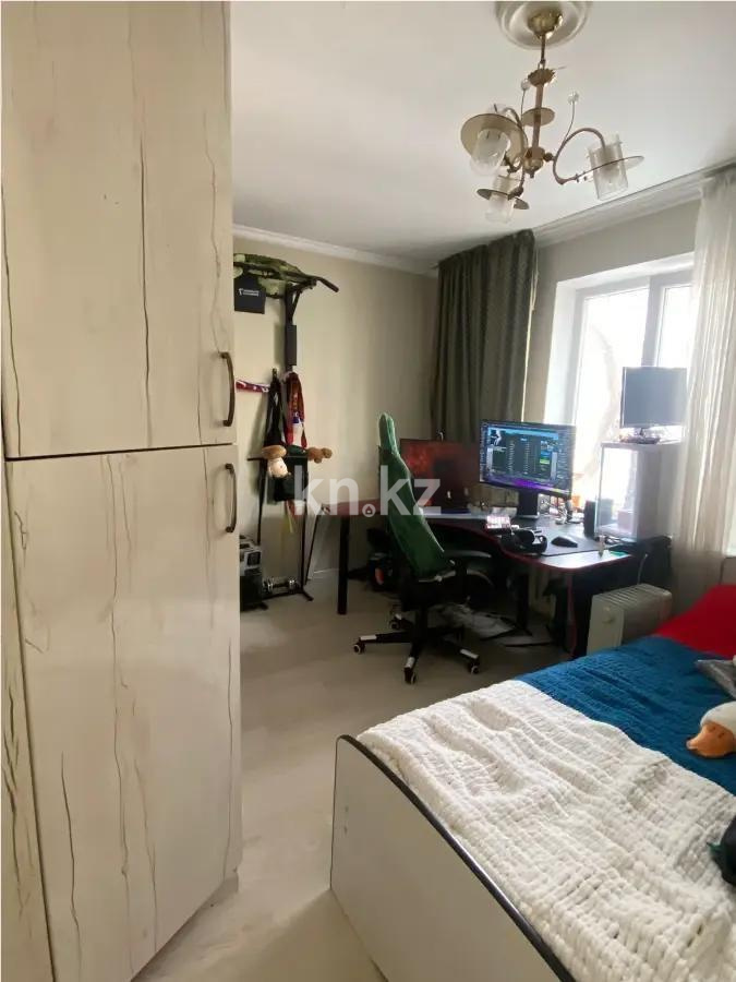 Продажа 4-комнатной квартиры, 60 м² в Алматы - фото 3