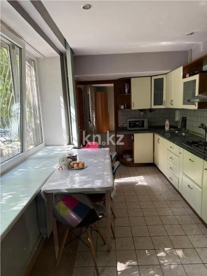 Продажа 4-комнатной квартиры, 150 м², ул. Кунаева, дом  162 в Алматы - фото 5