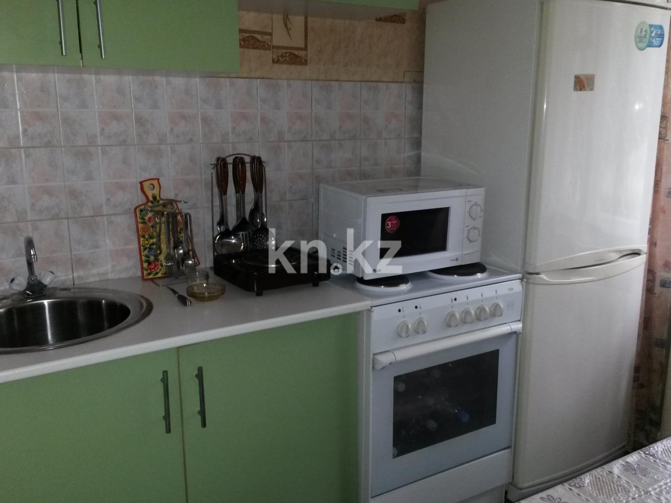 Аренда 1-комнатной квартиры посуточно, 33 м², ул. Тимирязева, дом  185 - Аренда квартир посуточно в Усть-Каменогорске фото 3 из 7