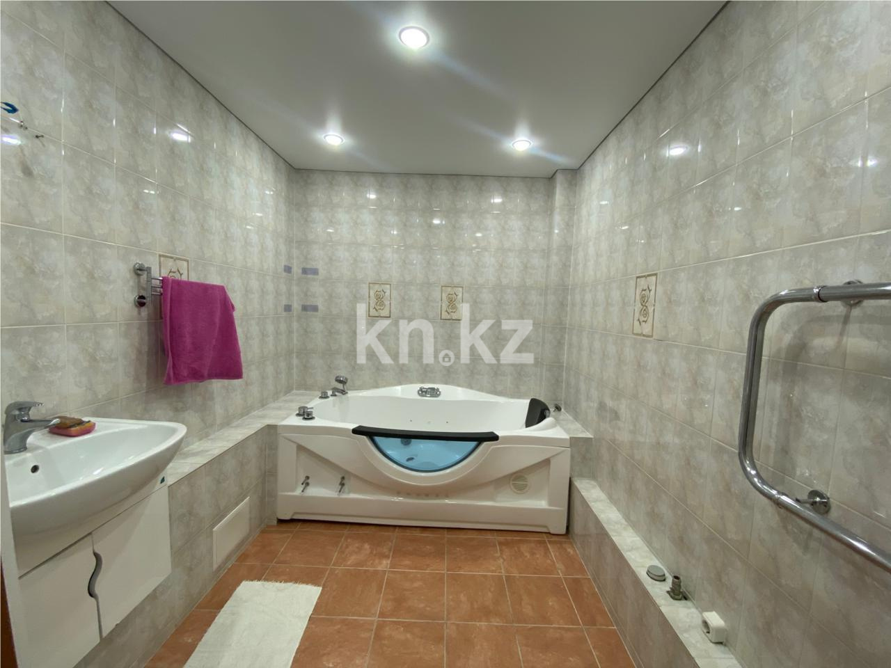 Продажа 3-комнатной квартиры, 150 м², ул. Куйши Дина - Продажа жилой и коммерческой недвижимости в Астане фото 9 из 14