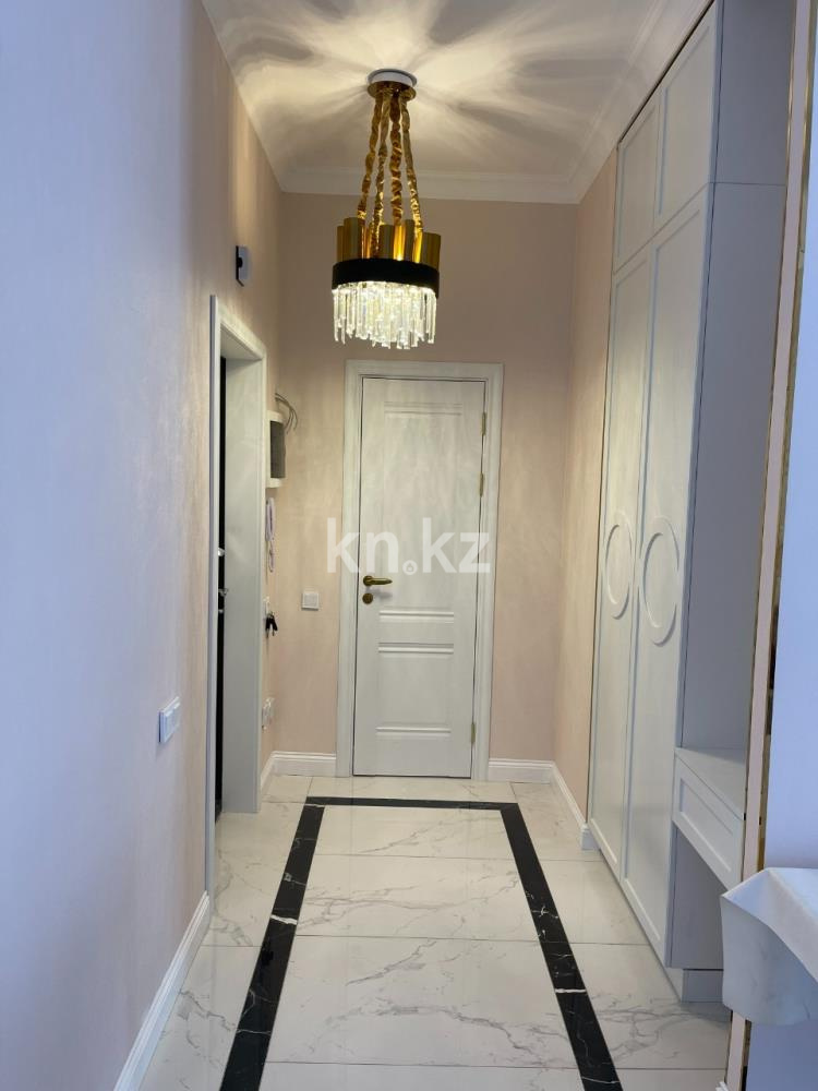 Продажа 3-комнатной квартиры, 78.9 м², ул. Ходжанова, дом  57/5 - пр. Аль-Фараби в Алматы - фото 11