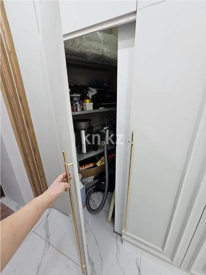 Продажа 3-комнатной квартиры, 95 м², пр. Абая, дом  150/230 в Алматы - фото 9