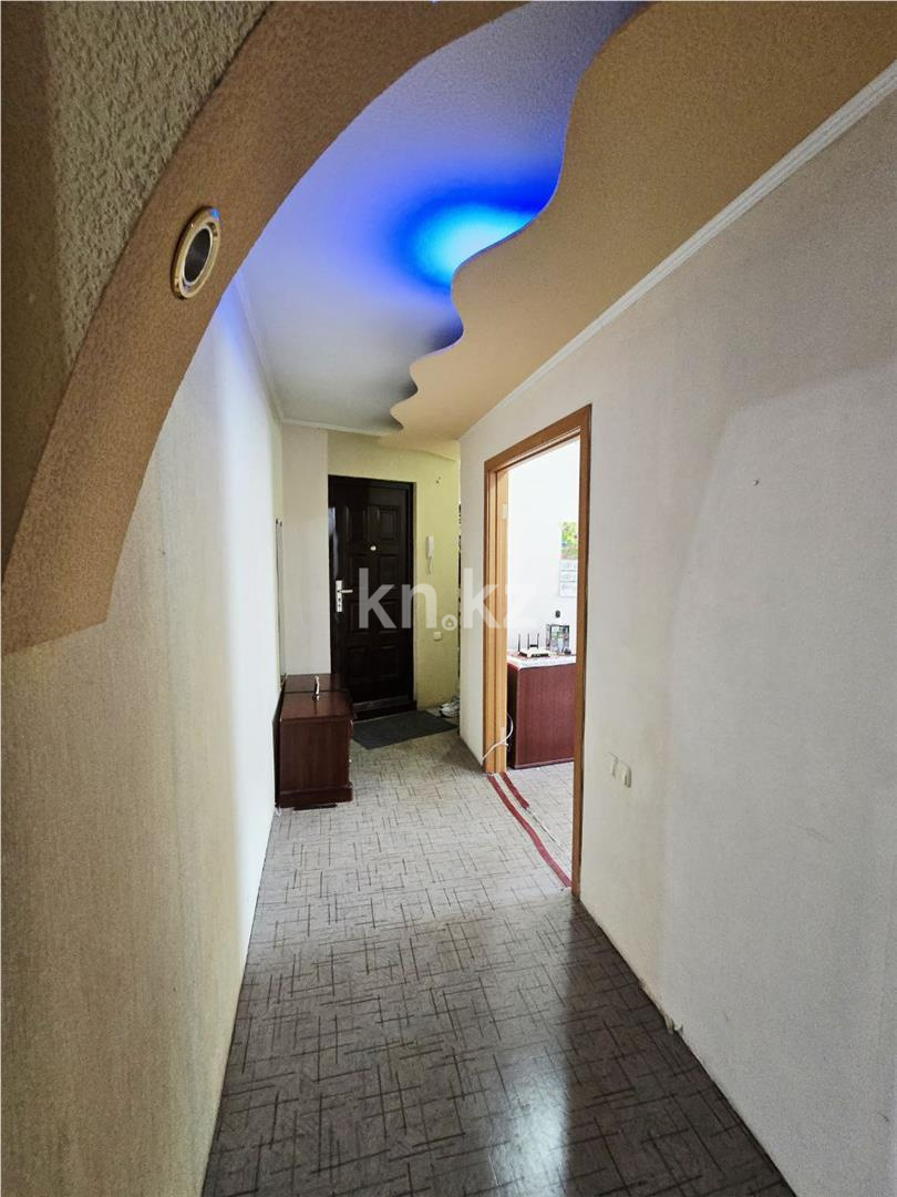 Продажа 3-комнатной квартиры, 68 м², ул. 6-й мик-н в Темиртау - фото 13