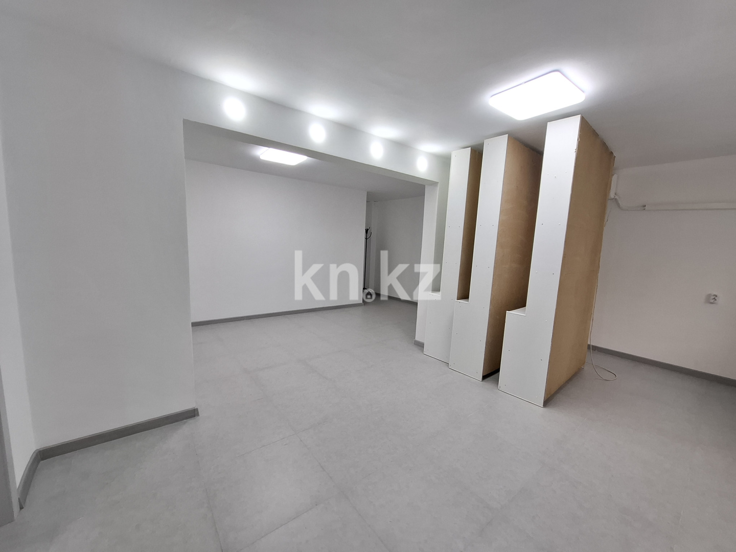 Аренда , пр. Назарбаева, дом  57 - Аренда офисных и торговых помещений в Караганде с фото фото 3 из 17