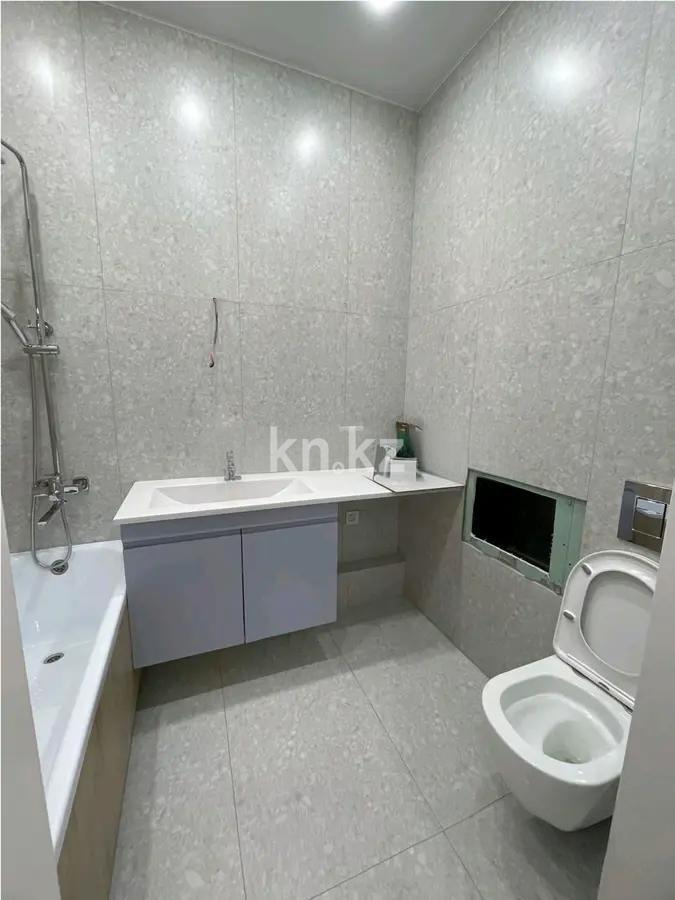 Продажа 1-комнатной квартиры, 40 м², ул. Бухар жырау, дом  32/1 в Астане - фото 3