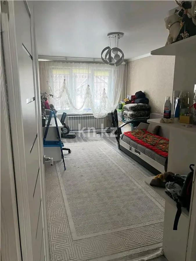 Продажа 3-комнатной квартиры, 65.8 м², мкр-н Аксай-2, дом  11 в Алматы - фото 2