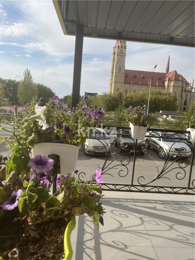 Продажа 2-комнатной квартиры, 65 м² в Караганде - фото 13