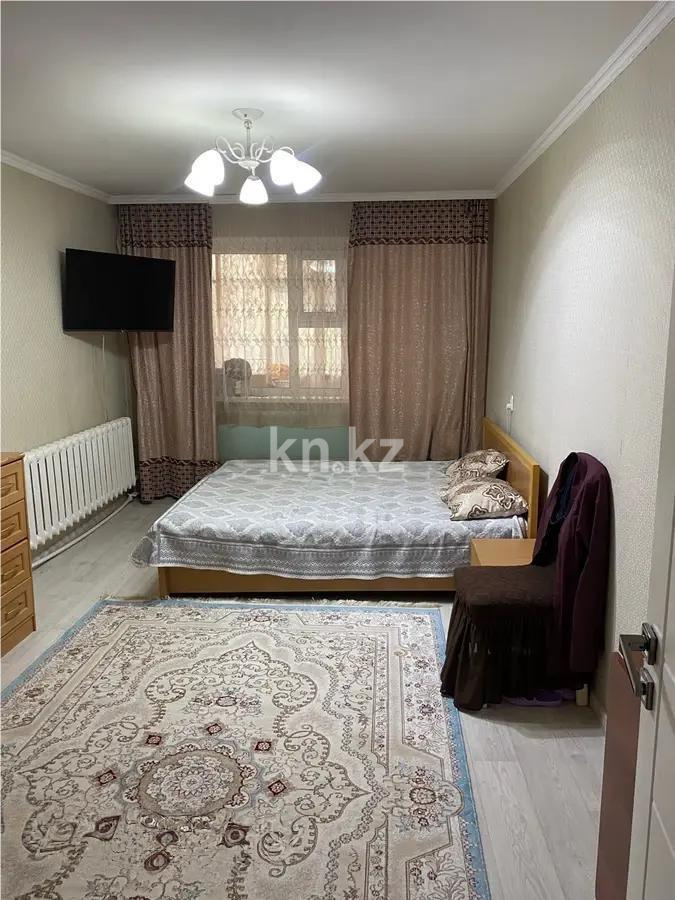 Продажа 3-комнатной квартиры, 70 м², ул. Университетская, дом  21 в Караганде - фото 2