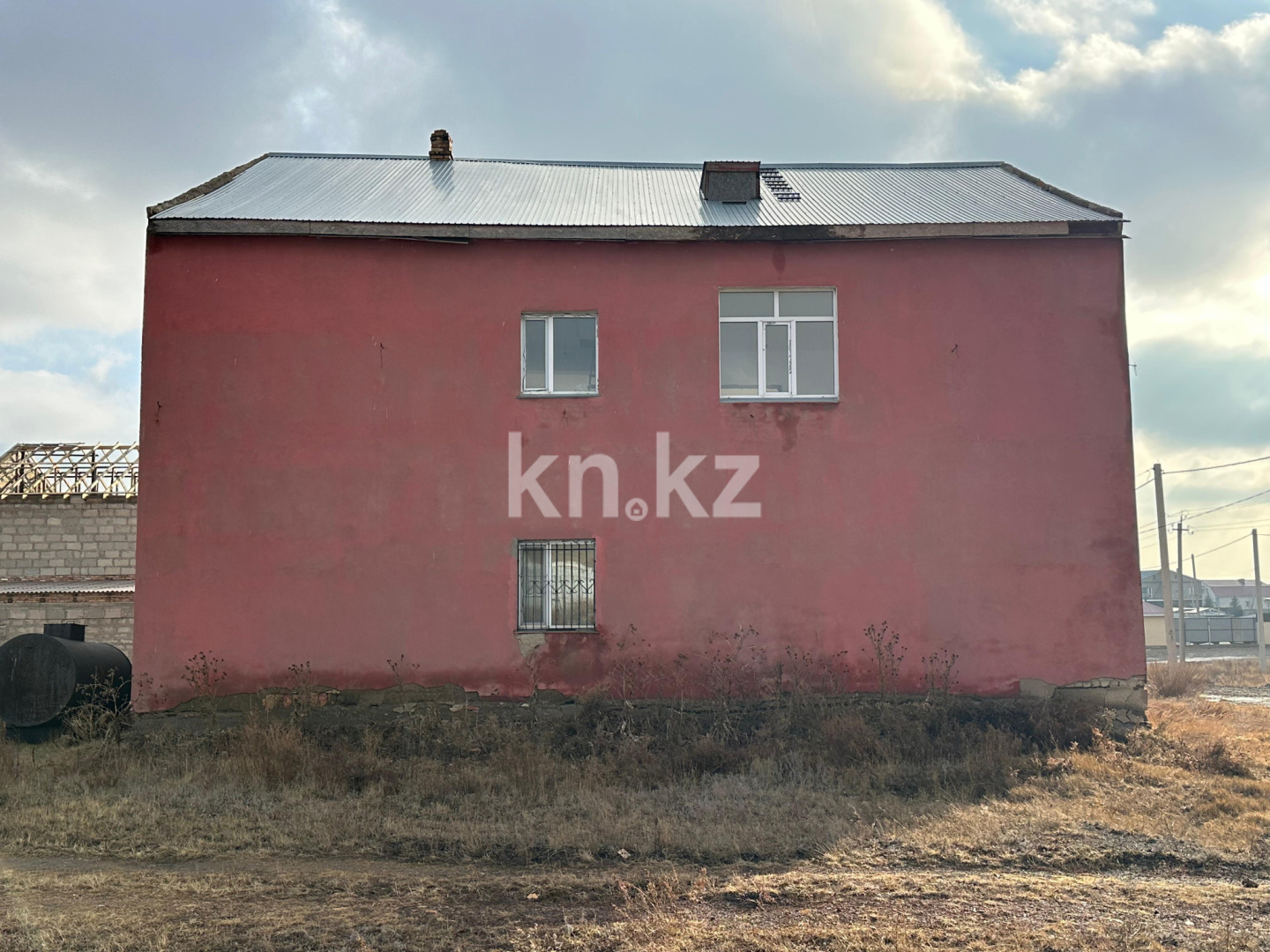 Продажа 6-комнатного дома, 475 м² - Продажа домов, коттеджей в Караганде - страница 2 фото 3 из 12