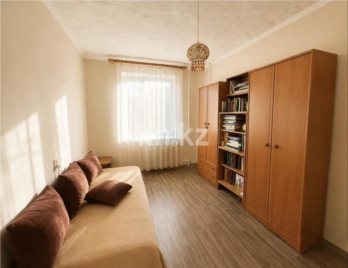 Продажа 3-комнатной квартиры, 71 м² - Продажа трехкомнатных квартир от собственников в Караганде - страница 2 фото 1 из 5