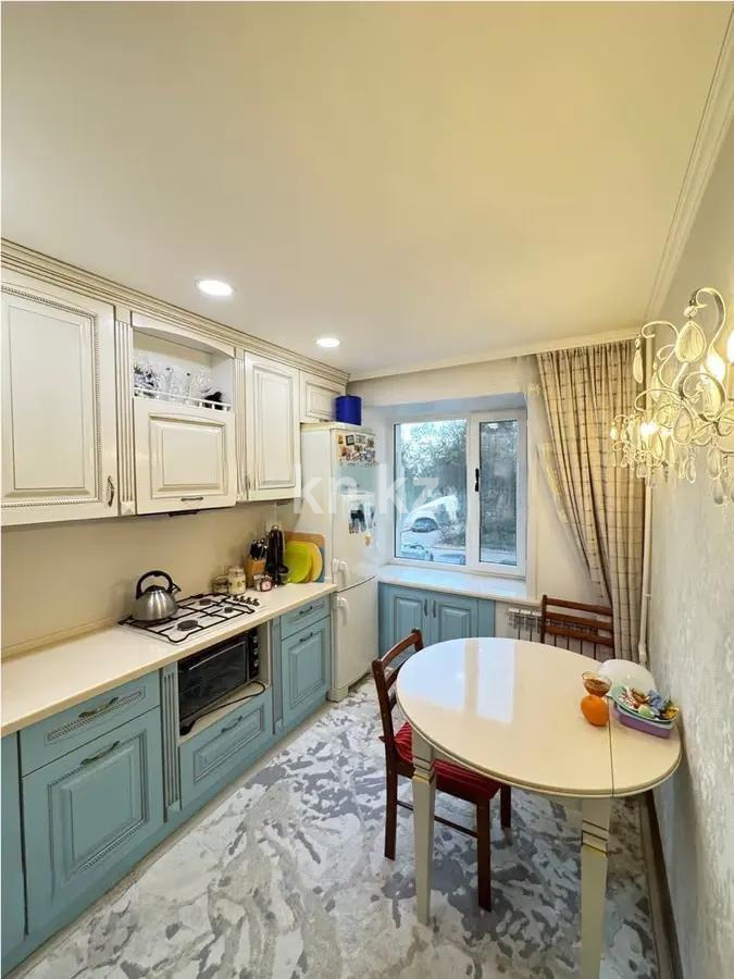 Продажа 4-комнатной квартиры, 81 м², ул. Муканова, дом  18 в Караганде - фото 4