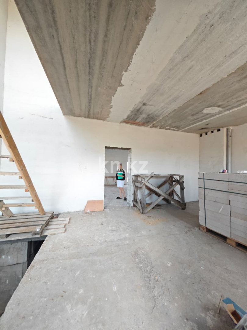 Продажа 5-комнатного дома, 216 м² в Караганде - фото 6