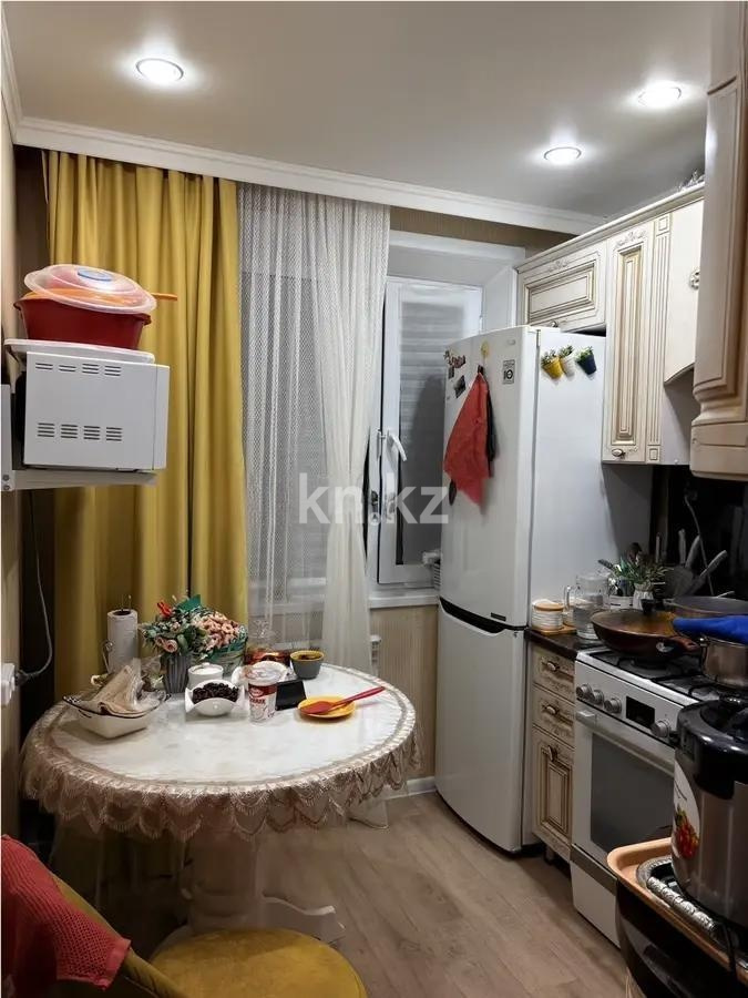 Продажа 3-комнатной квартиры, 64 м² в Шахтинске - фото 4